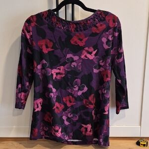 💙 Croft & Barrow - Beautiful 3/4 Sleeved Top